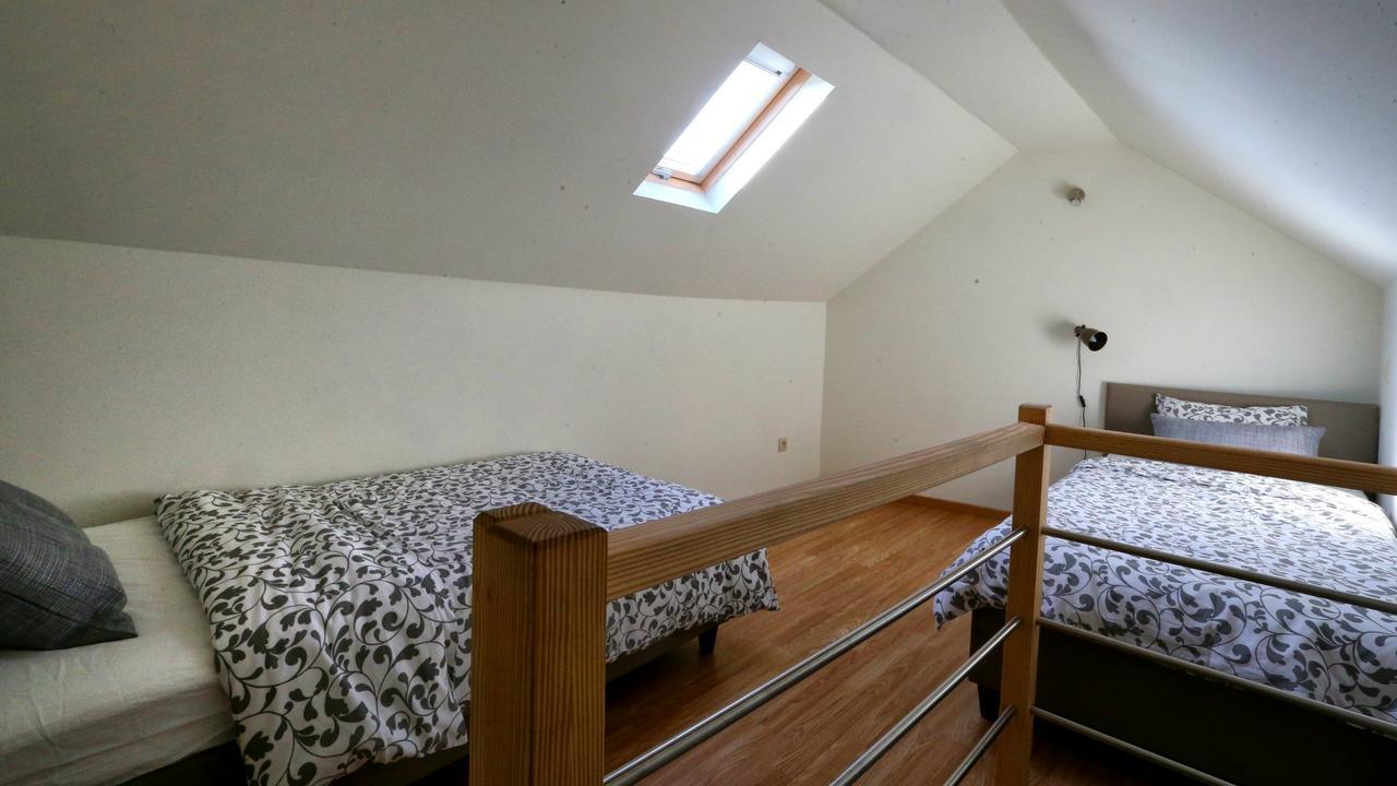 B&B Handelshof Лиер Екстериор снимка